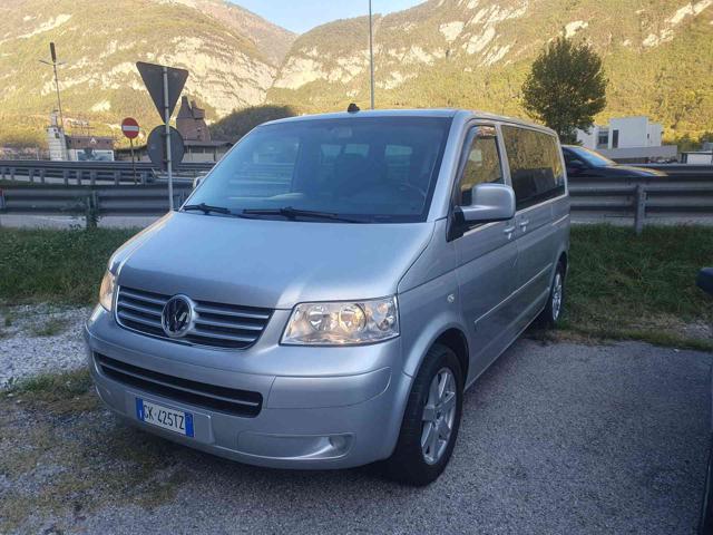 VOLKSWAGEN Multivan Argento metallizzato