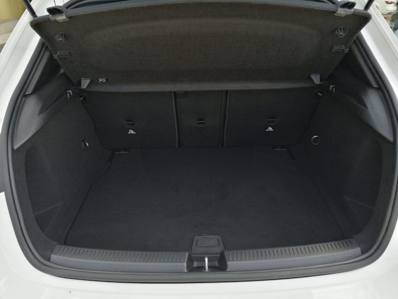 MERCEDES-BENZ A 180 d Automatic Executive - 15