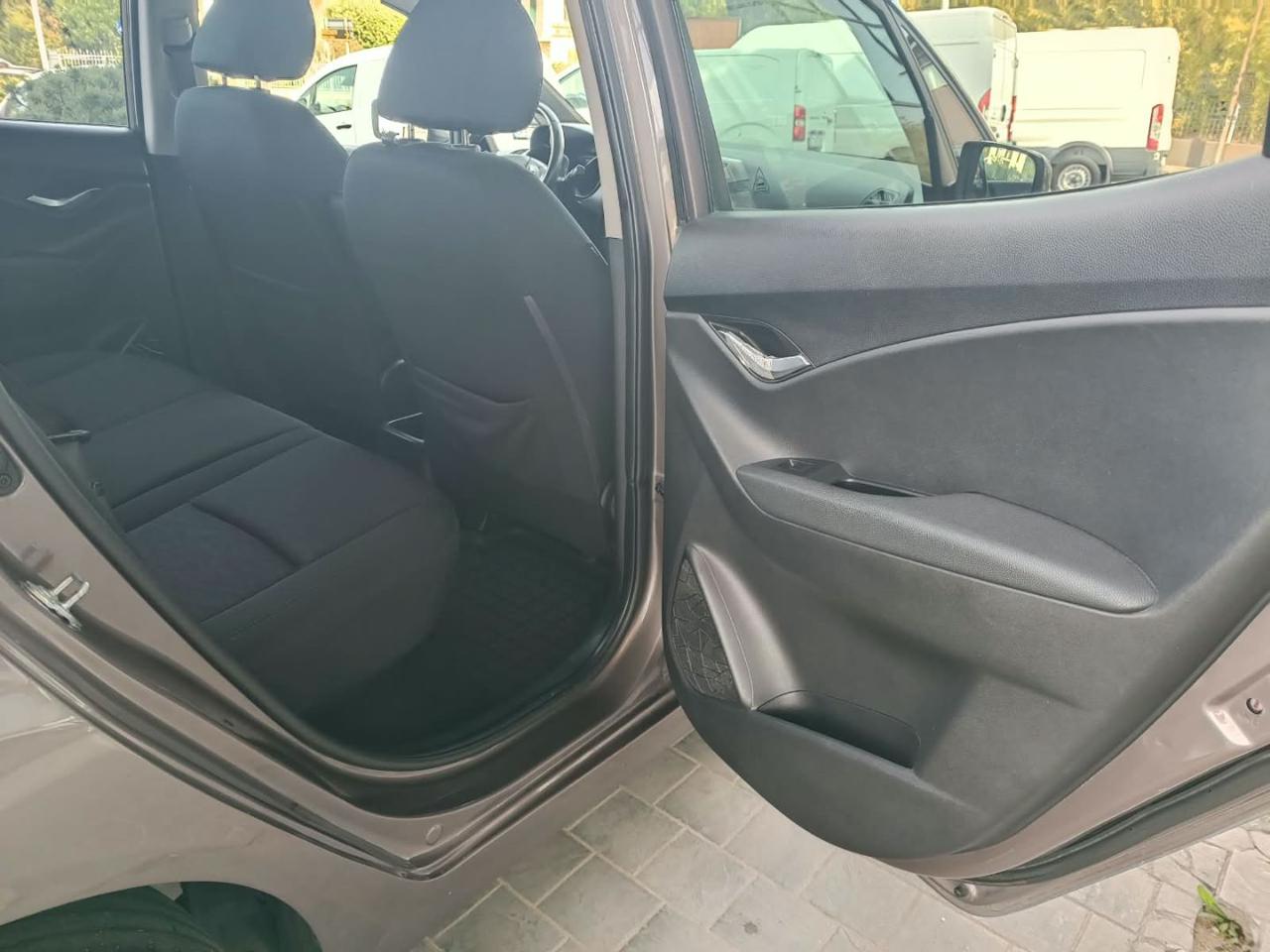 HYUNDAI iX20 1.4 90 CV Comfort - 15