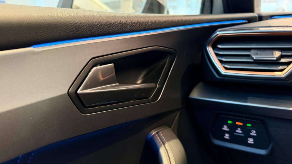 CUPRA Leon Leon Sportstourer 1.5 hybrid 150cv dsg