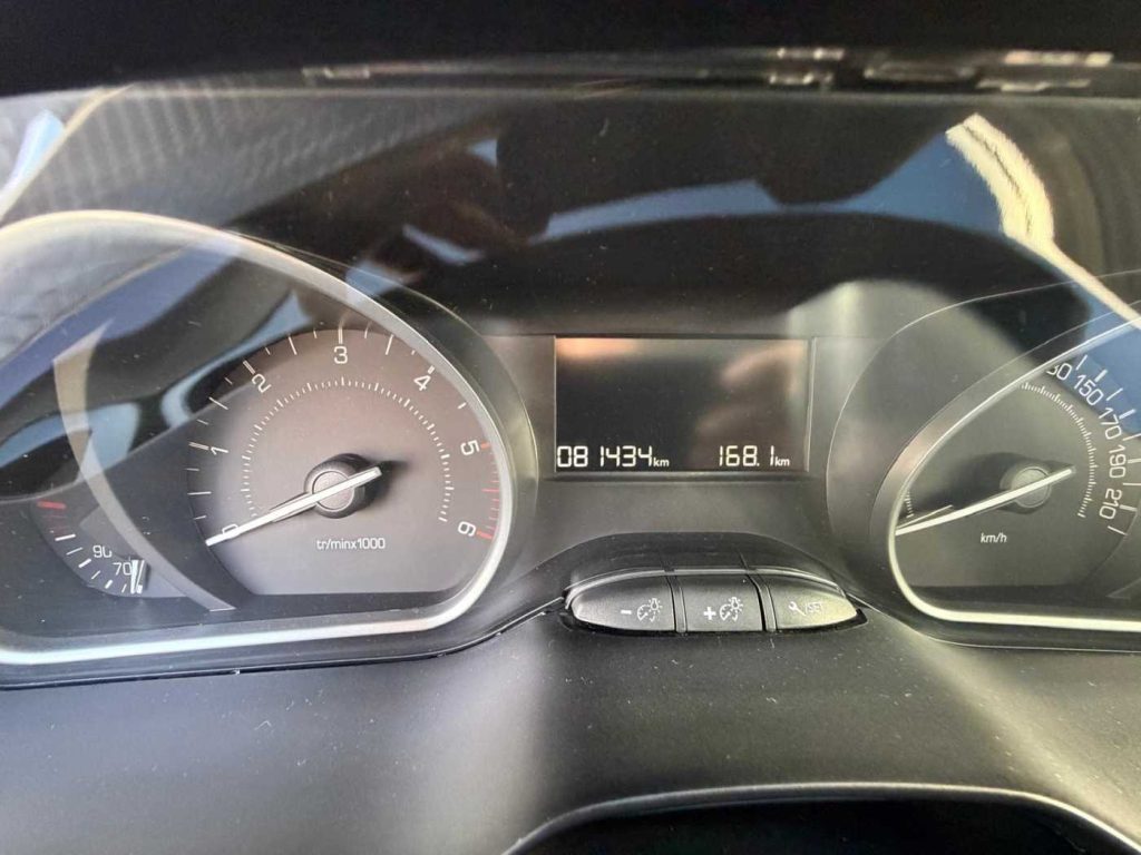 PEUGEOT 2008 1.5 bluehdi Active s&s 100cv 5marce - 15