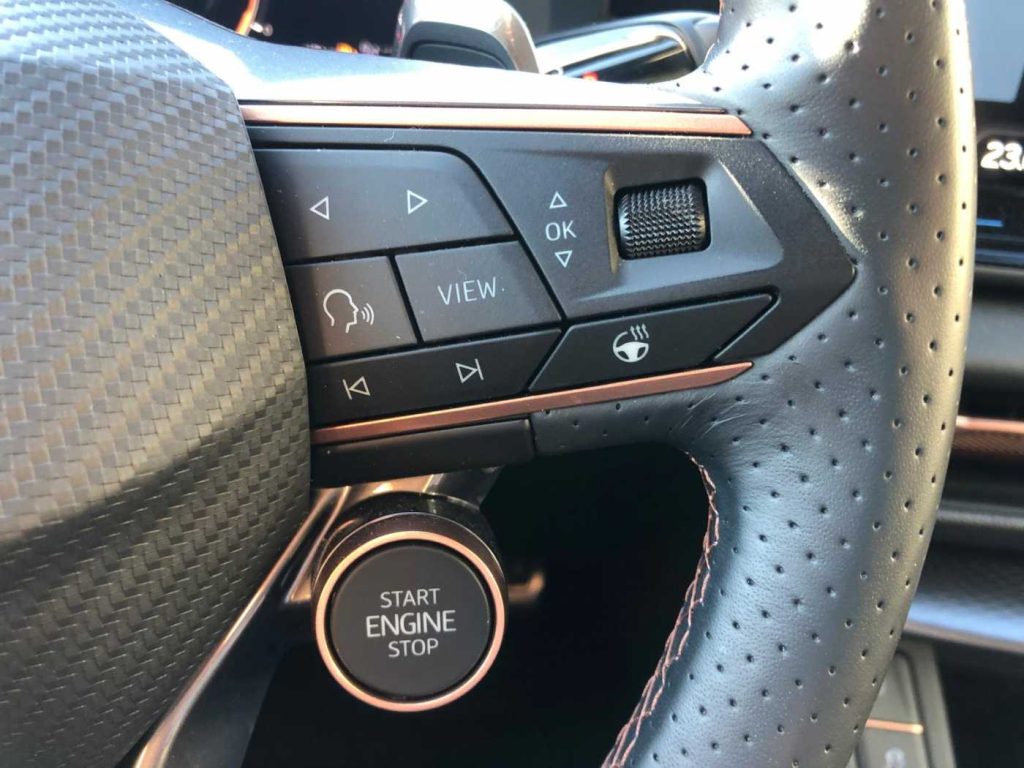 CUPRA Terramar 1.5 Hybrid DSG - 14