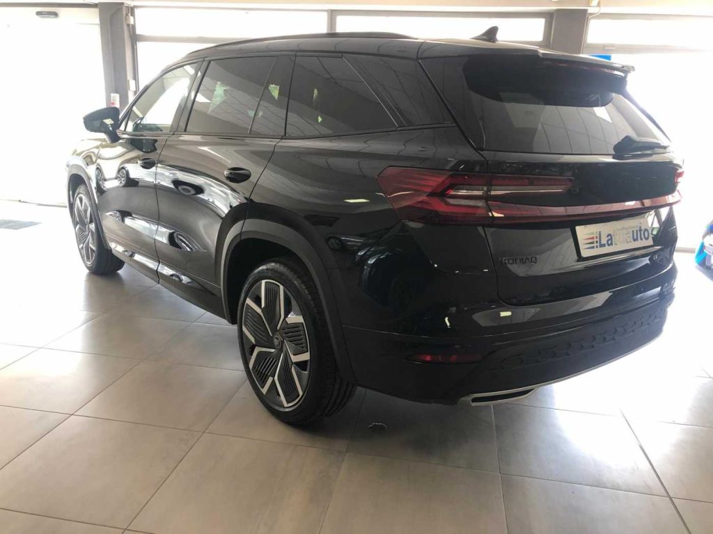 SKODA Kodiaq 1.5 TSI Hybrid DSG 7 posti Sportline 130 Edition - 4