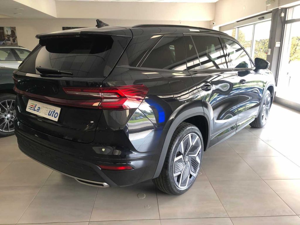 SKODA Kodiaq 1.5 TSI Hybrid DSG 7 posti Sportline 130 Edition - 6