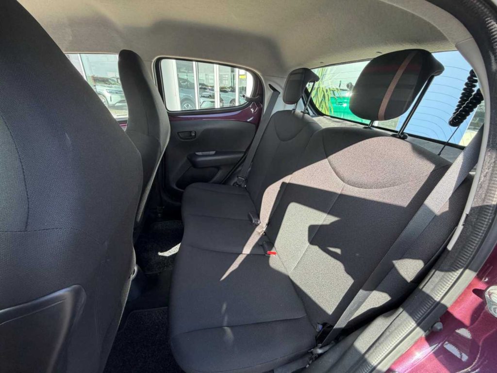 PEUGEOT 108 5p 1.0 vti Active E6 - 11