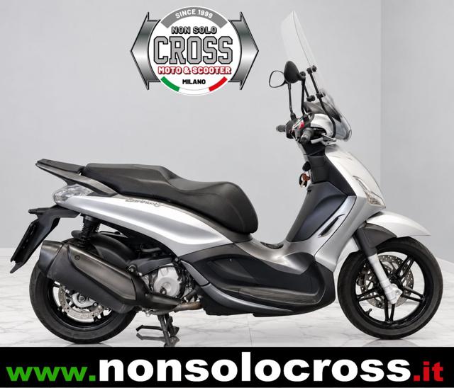 PIAGGIO Beverly 350 SportTouring Grigio metallizzato