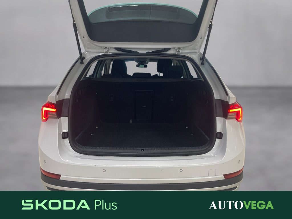 SKODA Octavia wagon 2.0 tdi evo scout 4x4 150cv dsg - 17