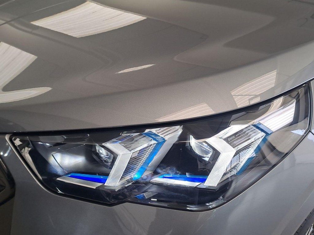 BMW iX2 xDrive 30 Msport - 6