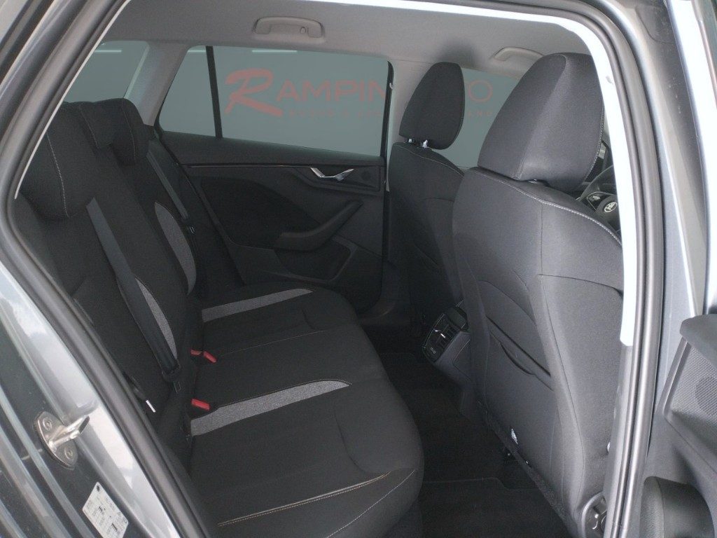 SKODA Kamiq 1.0 TSI 115 CV Black Dots Km 31.000 Pronta Consegn - 16