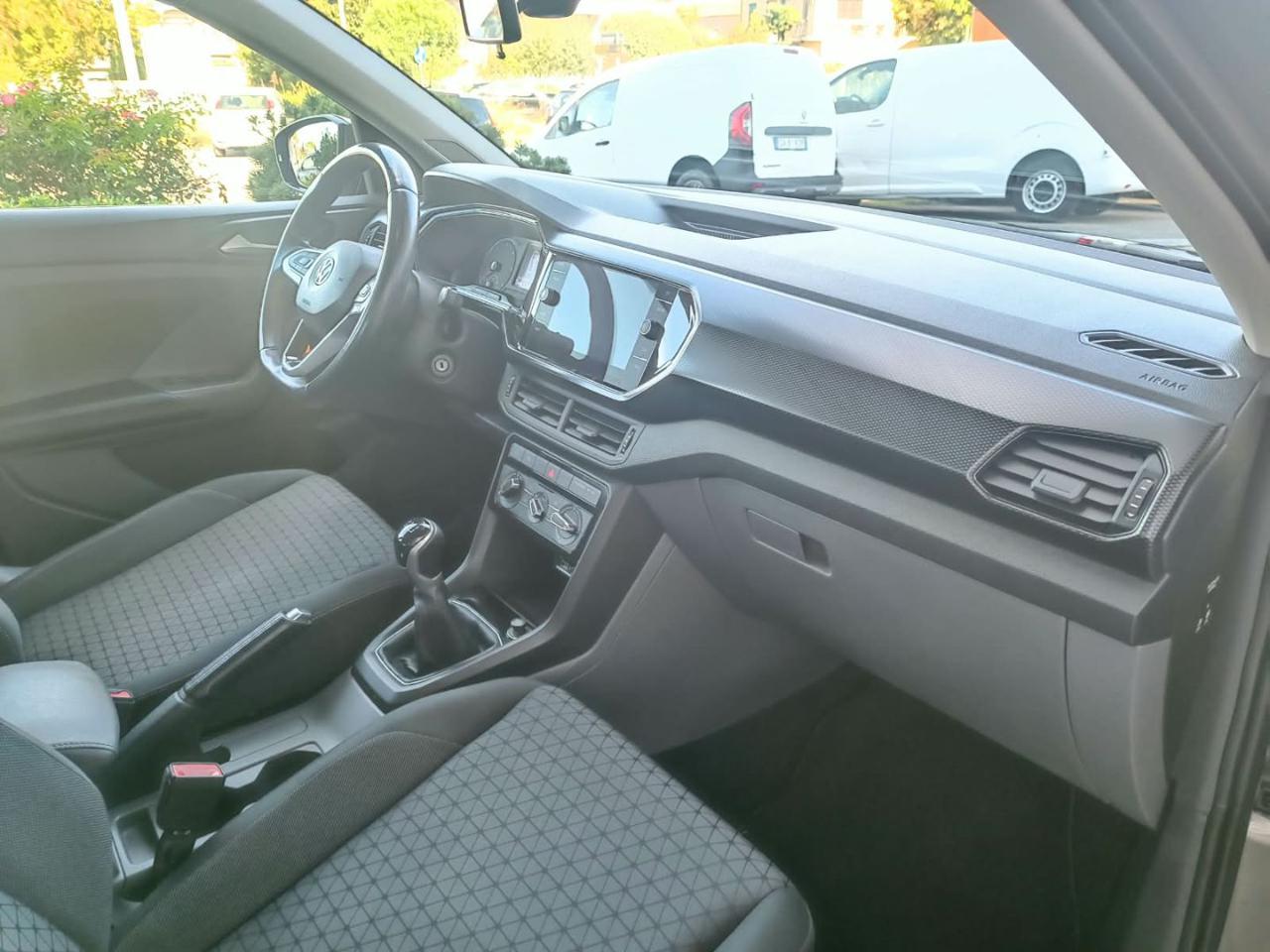 VOLKSWAGEN T-Cross 1.6 TDI SCR Style BMT - 10