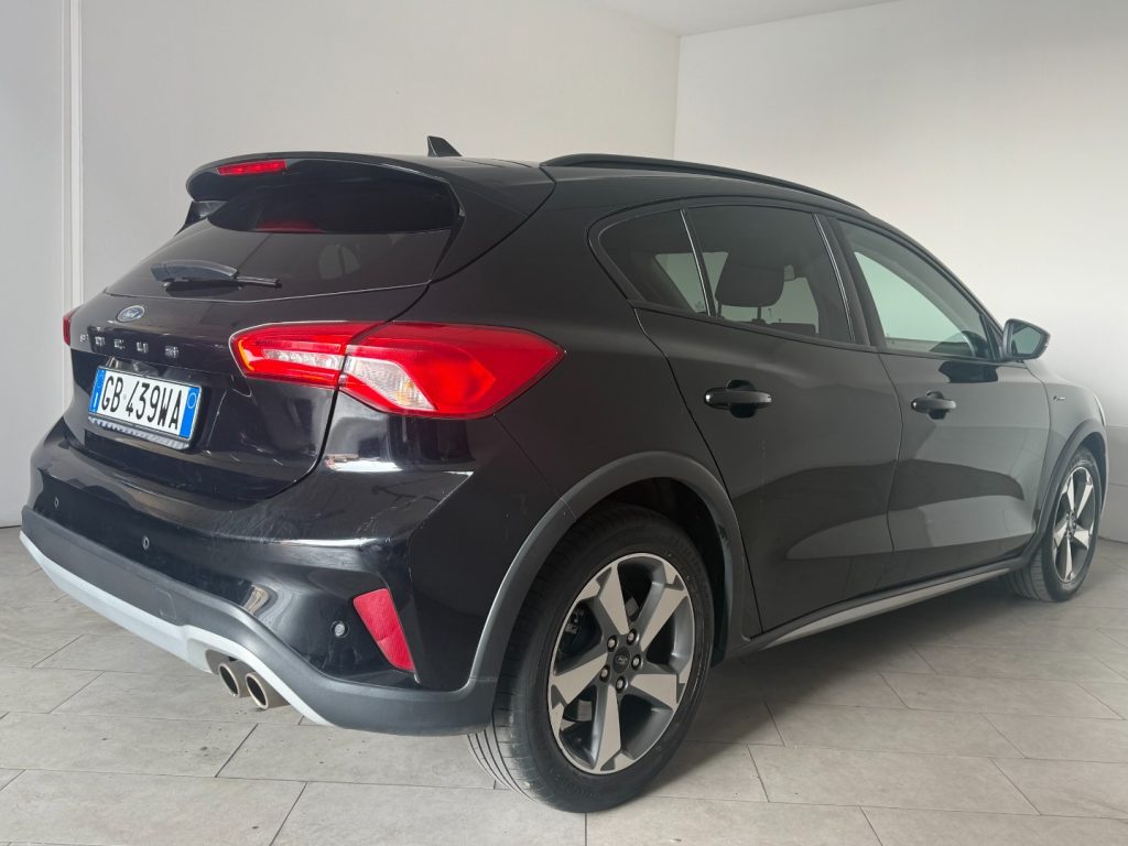 FORD Focus 1.0 EcoBoost Hybrid 125 CV 5p. Active - 4