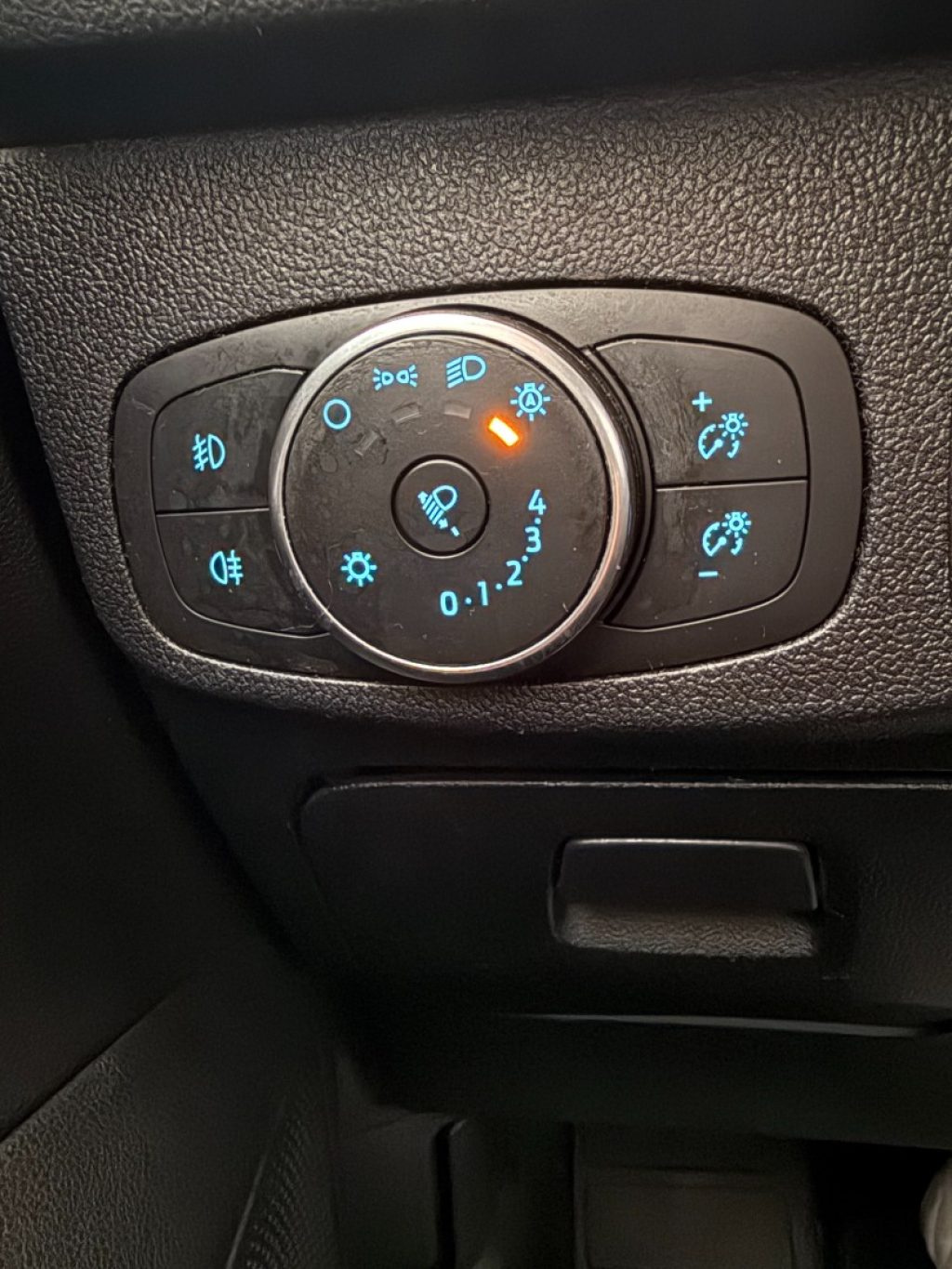 FORD Focus 1.0 EcoBoost Hybrid 125 CV 5p. Active - 19
