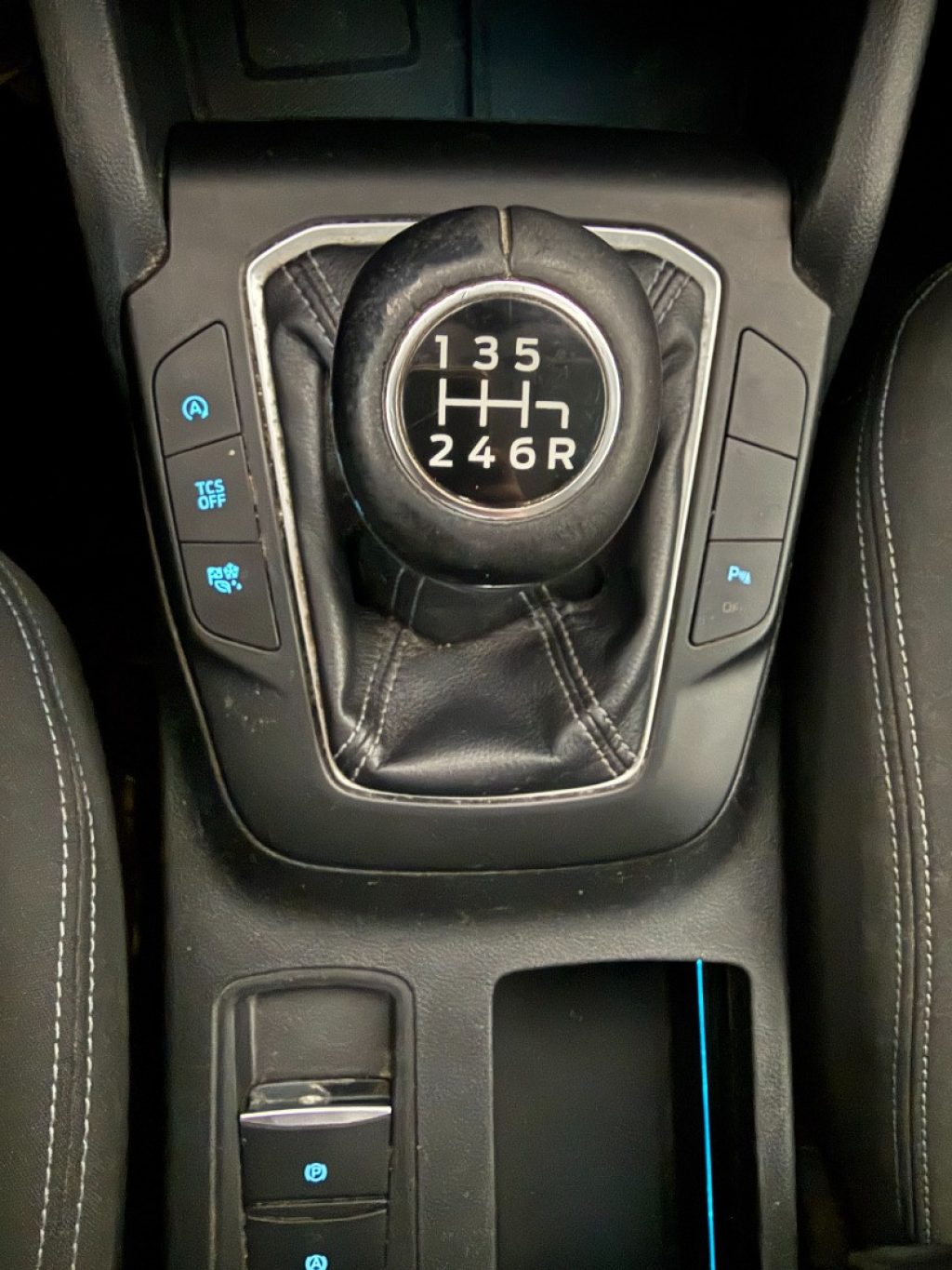 FORD Focus 1.0 EcoBoost Hybrid 125 CV 5p. Active - 22