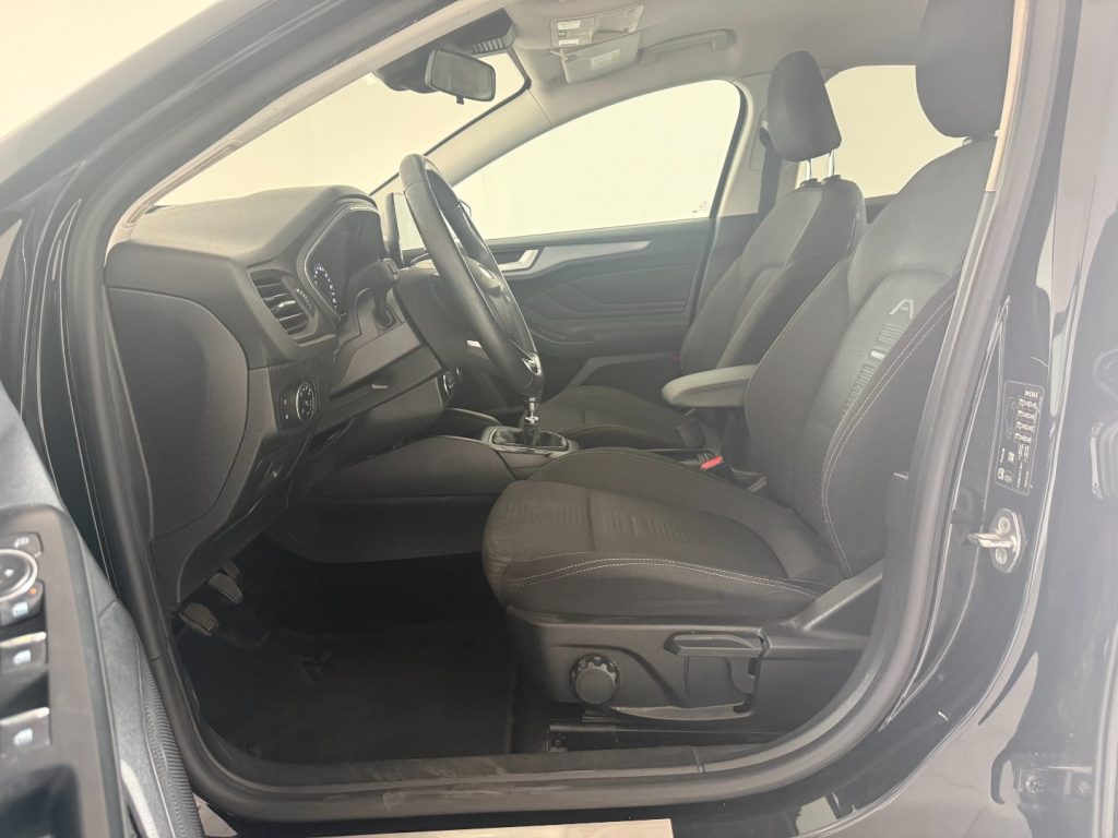FORD Focus 1.0 EcoBoost Hybrid 125 CV 5p. Active - 29
