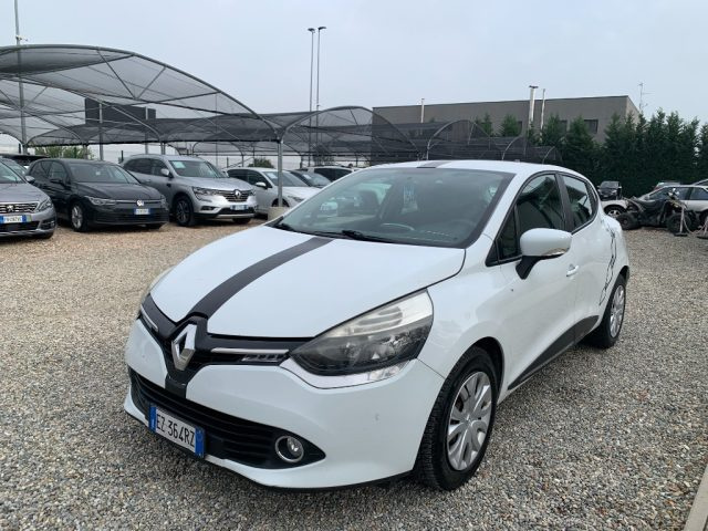 RENAULT Clio Bianco metallizzato