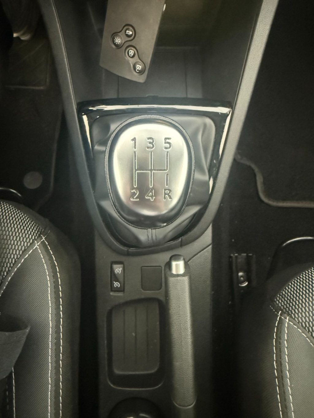 RENAULT Clio Sporter dCi 8V 75CV Start&Stop Energy Intens - 23