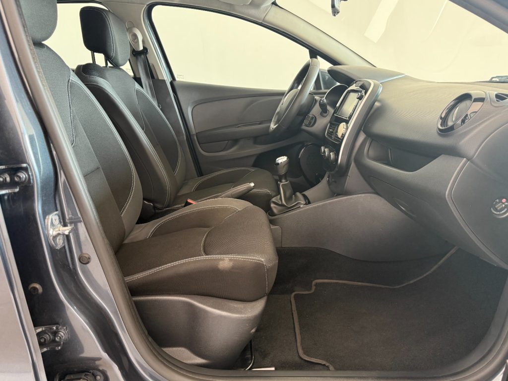 RENAULT Clio Sporter dCi 8V 75CV Start&Stop Energy Intens - 13