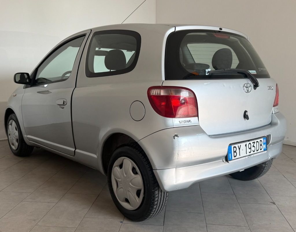 TOYOTA Yaris 1.0i 16V cat 3 porte Sol - 6