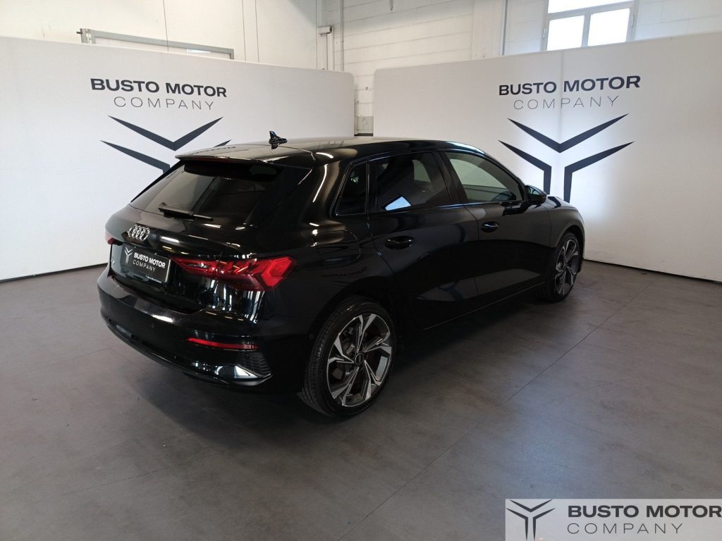 AUDI A3 Sportback 30 TFSI S tronic Business - 4