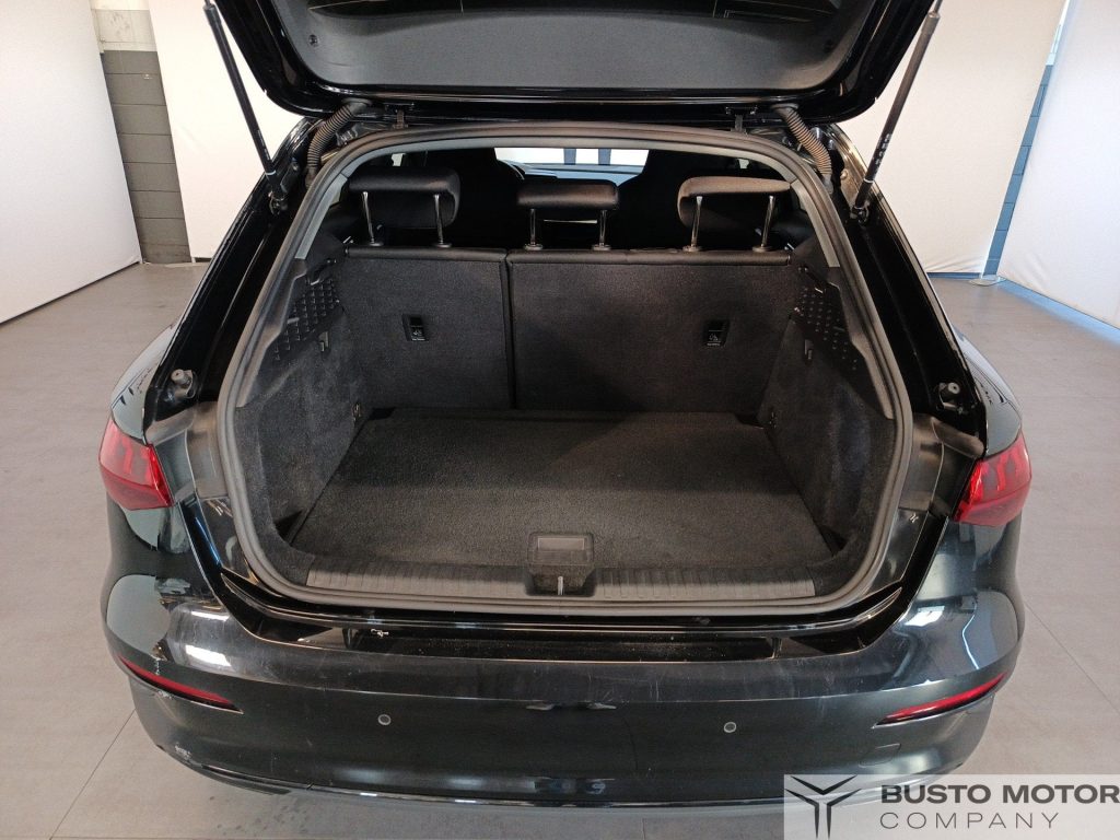 AUDI A3 Sportback 30 TFSI S tronic Business - 10