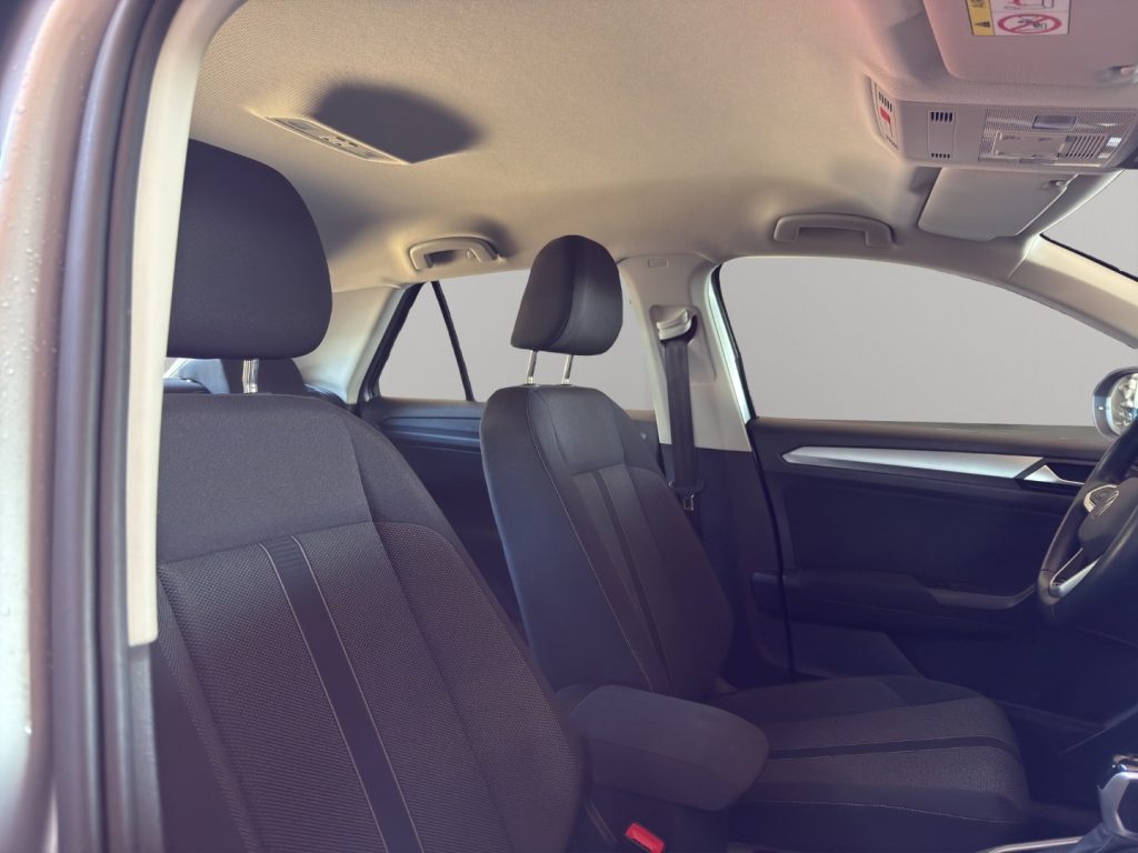 VOLKSWAGEN T-Roc 1.5 TSI ACT DSG Life - 18