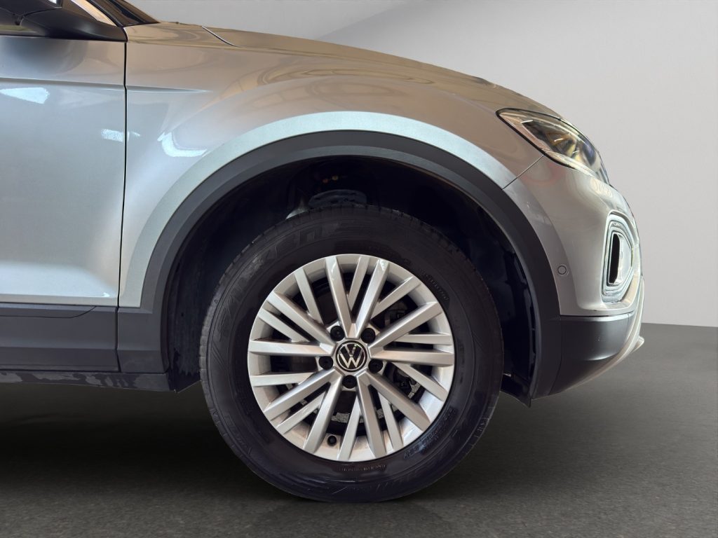 VOLKSWAGEN T-Roc 1.5 TSI ACT DSG Life - 23