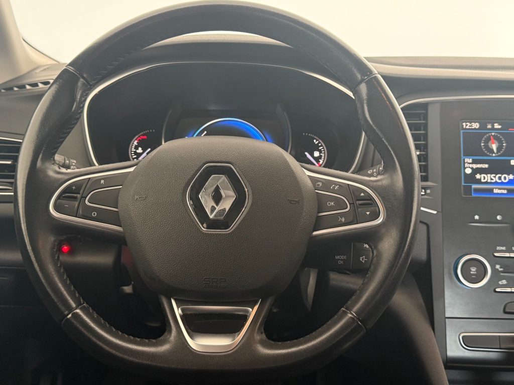 RENAULT Megane Mégane dCi 8V 110 CV Energy Bose - 8