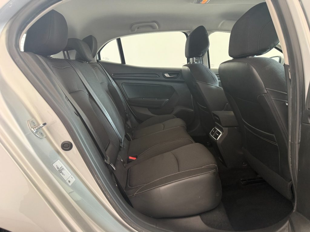 RENAULT Megane Mégane dCi 8V 110 CV Energy Bose - 14