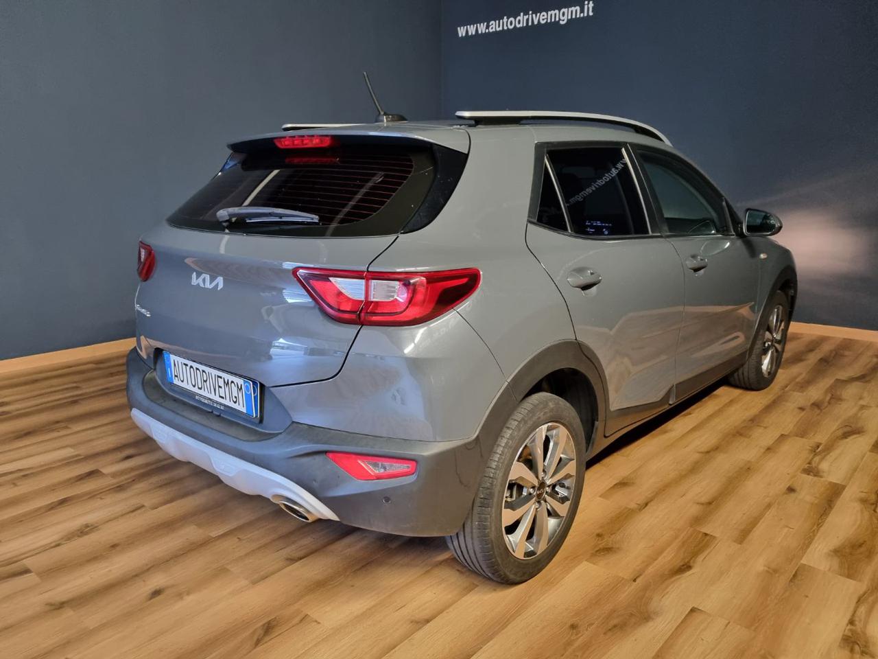 KIA Stonic 1.0 T-GDi 100 CV MHEV iMT Style - 25