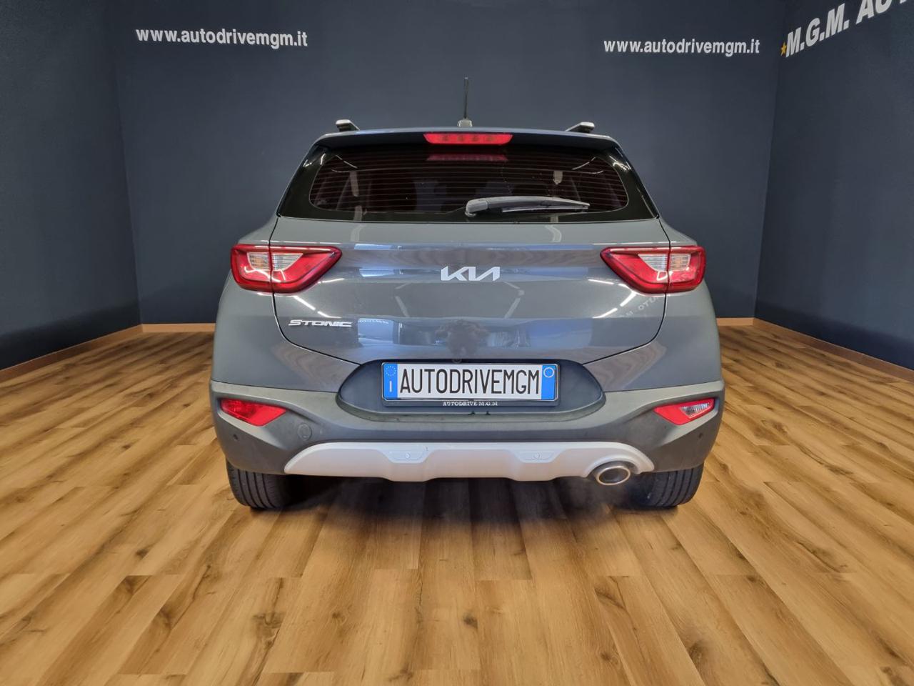 KIA Stonic 1.0 T-GDi 100 CV MHEV iMT Style - 3