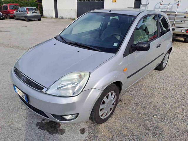FORD Fiesta Argento metallizzato