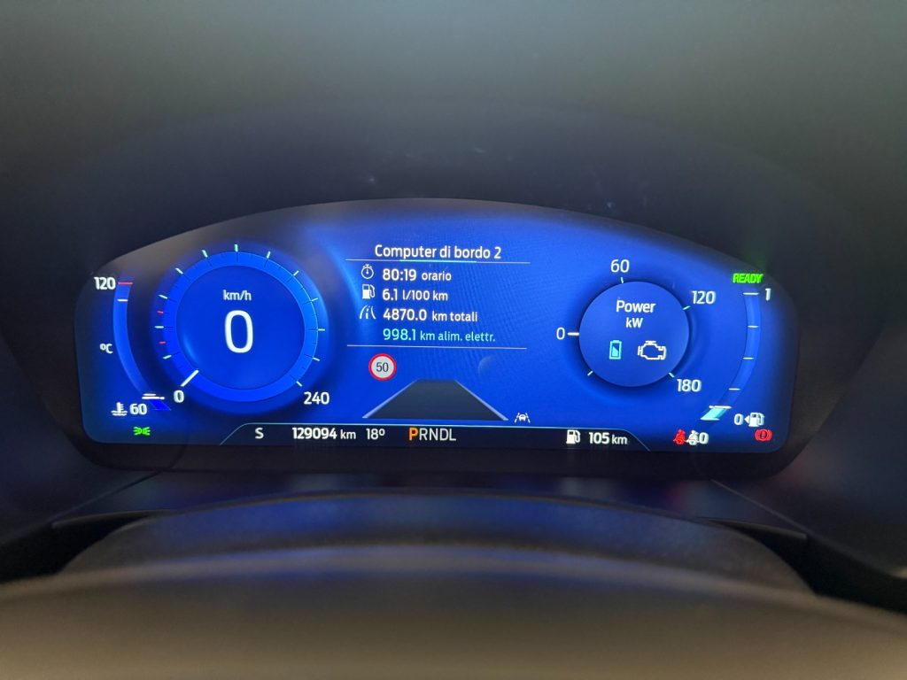 FORD Kuga 2.5 Full Hybrid 190 CV CVT 2WD ST-Line X - 14
