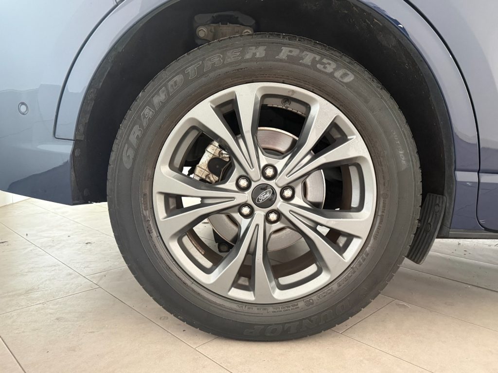 FORD Kuga 2.5 Full Hybrid 190 CV CVT 2WD ST-Line X - 15