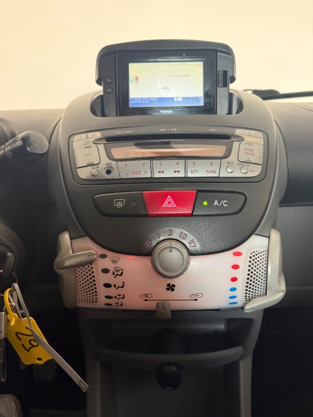 TOYOTA Aygo 1.0 12V VVT-i 5 porte Deep Ocean Connect - 11