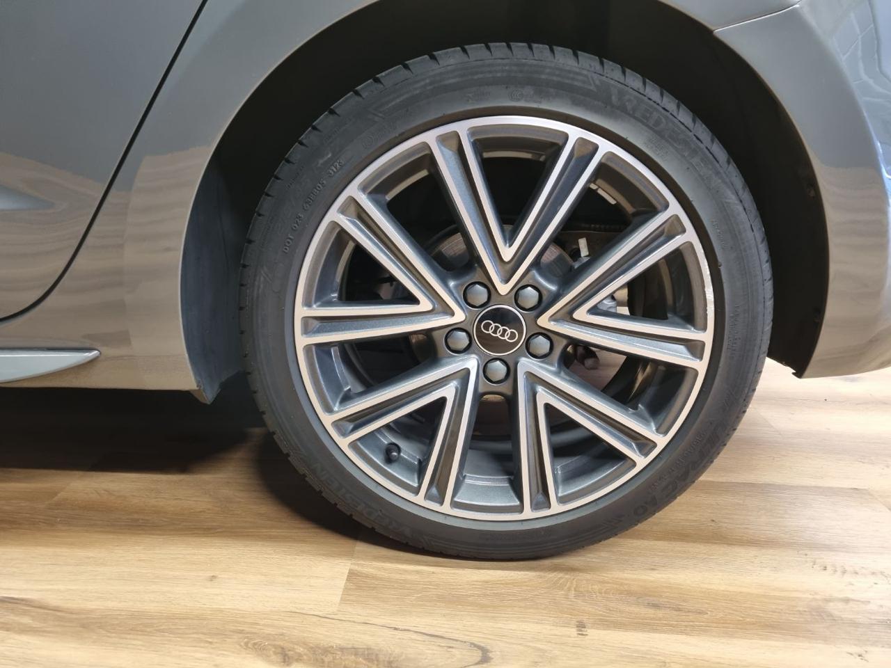 AUDI A1 SPB 30 TFSI S tronic Identity Black - 15