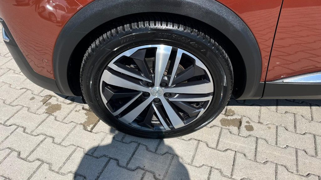 PEUGEOT 3008 BlueHDi 180 S&S EAT8 GT - 8