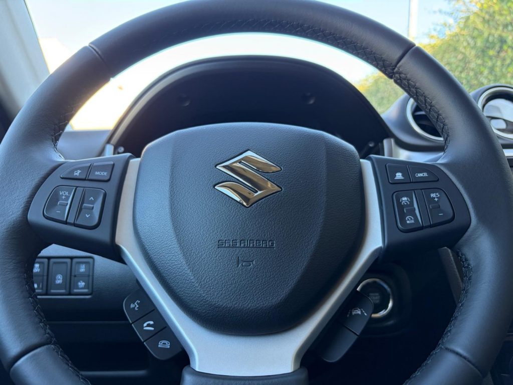 SUZUKI Vitara 1.4 Hybrid Cool+ - 16