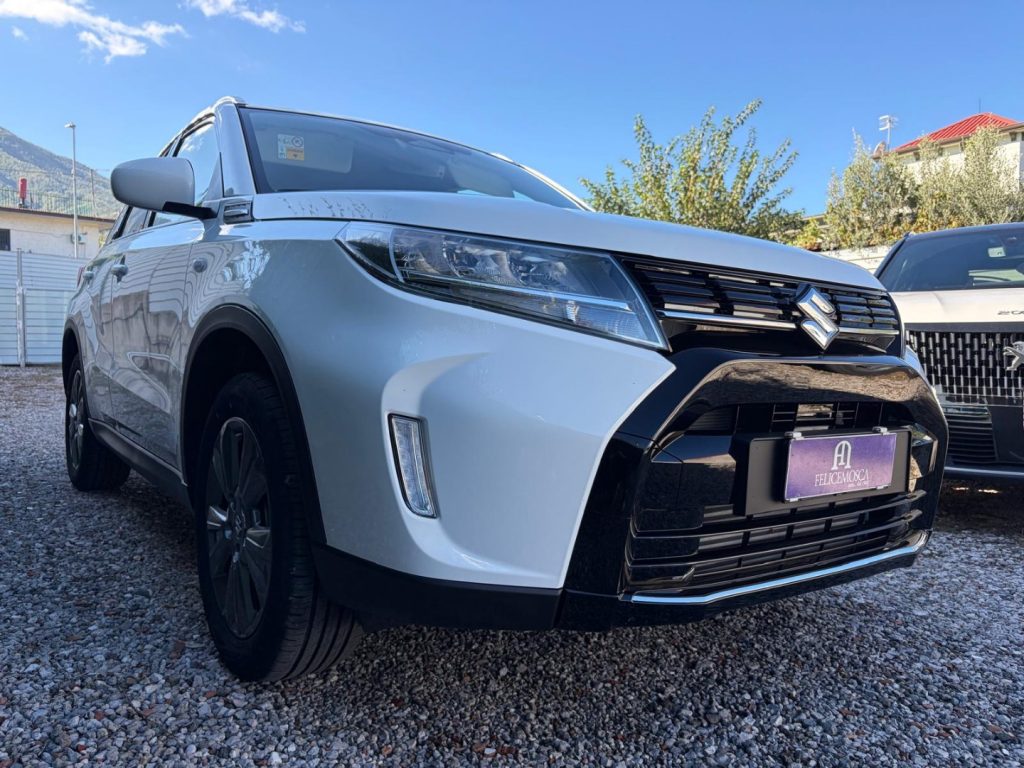 SUZUKI Vitara 1.4 Hybrid Cool+ - 30