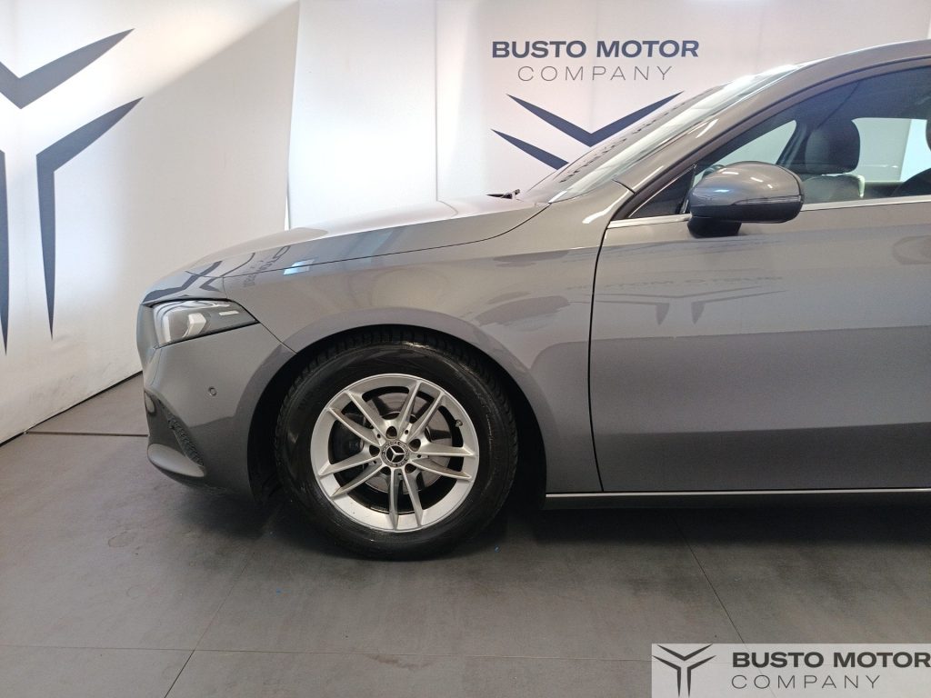MERCEDES-BENZ A 180 A 180 d Sport auto - 7