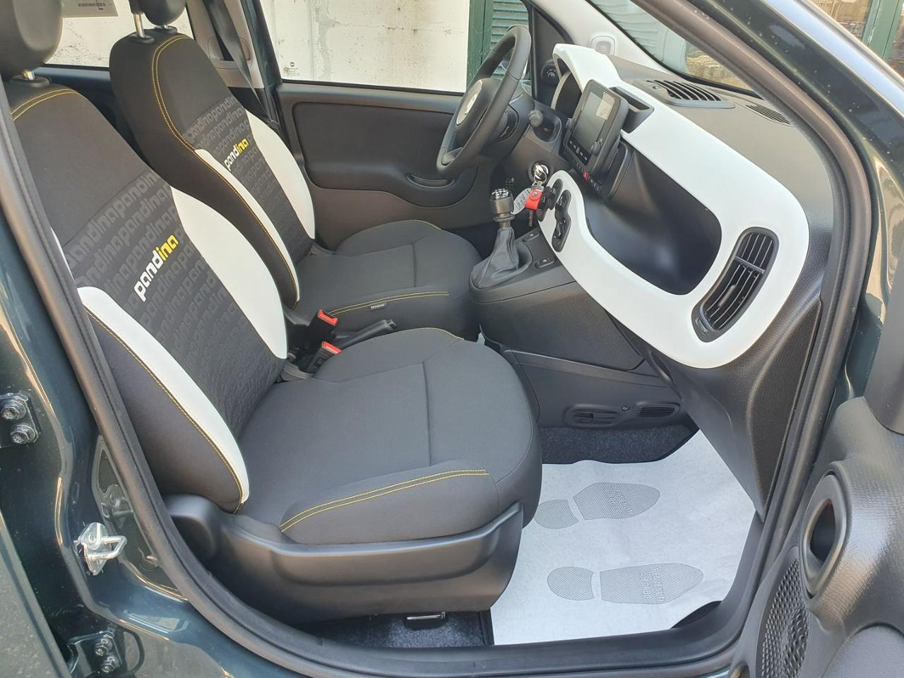 FIAT Pandina 1.0 FireFly 65 CV Hybrid Cross - 11