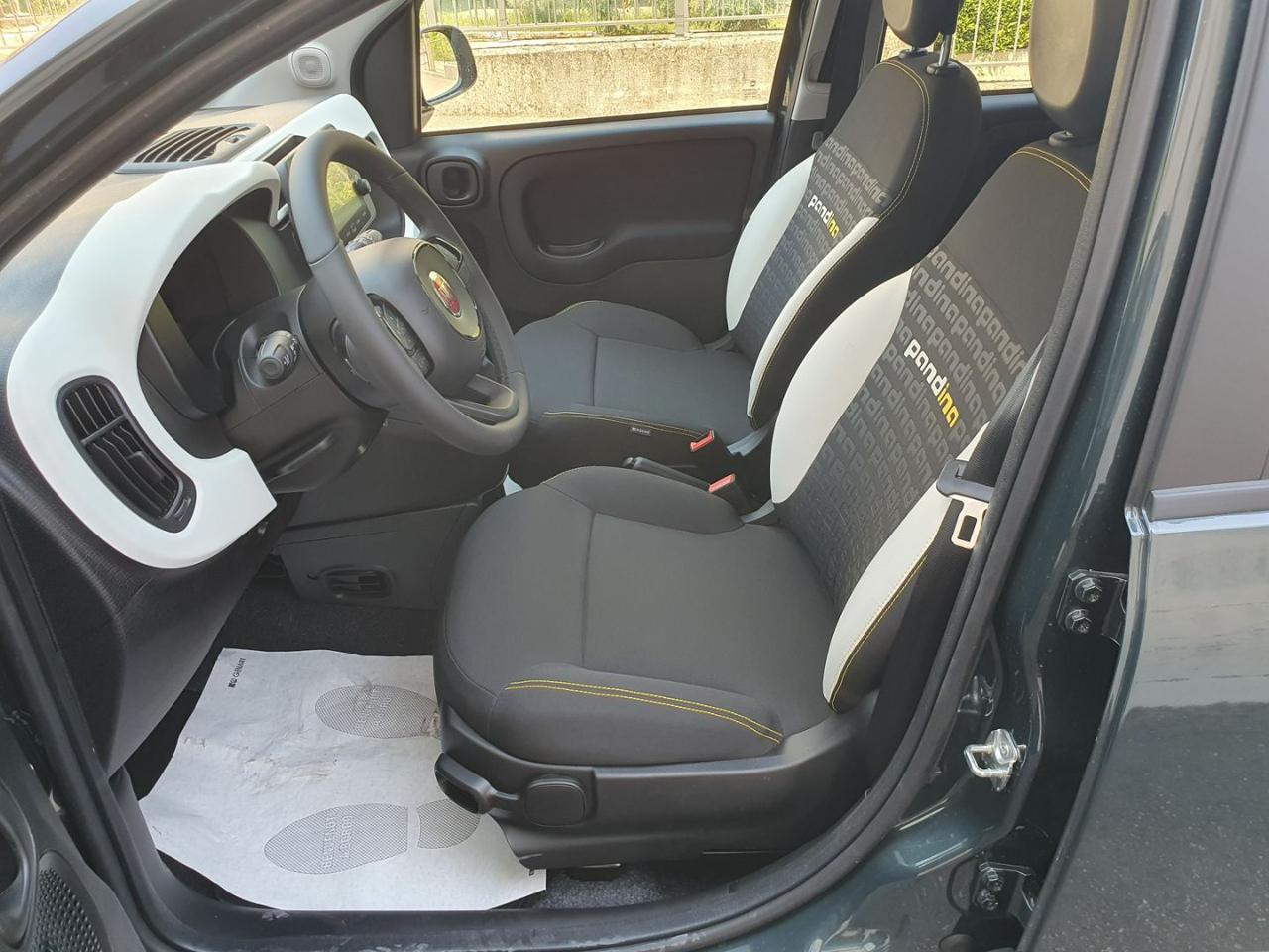 FIAT Pandina 1.0 FireFly 65 CV Hybrid Cross - 9