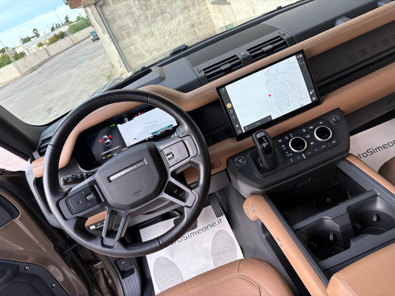 LAND ROVER Defender 90 3.0D I6 250 CV AWD Auto X-Dynamic HSE. - 24