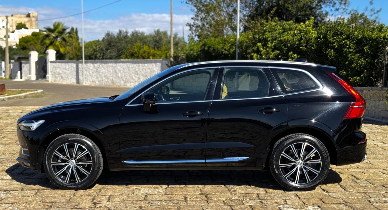 VOLVO XC60 D4 Inscription (Tetto/Pelle Cognac/Led) - 27