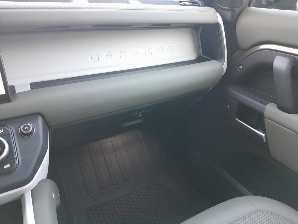 LAND ROVER Defender Defender 90 3.0d i6 mhev S awd 200cv auto IVA ESPO - 12