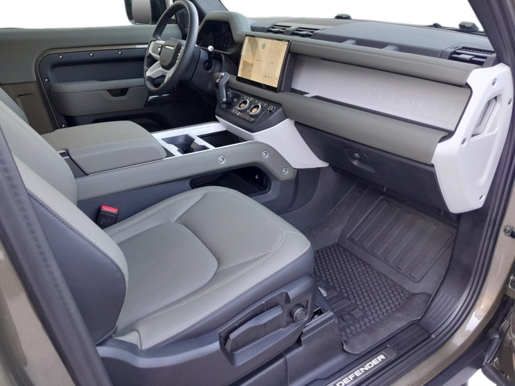 LAND ROVER Defender Defender 90 3.0d i6 mhev S awd 200cv auto IVA ESPO - 17