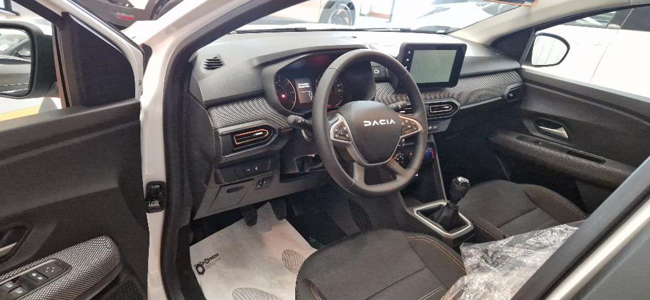 DACIA Sandero Stepway 1.0 TCe ECO-G Expression - 2