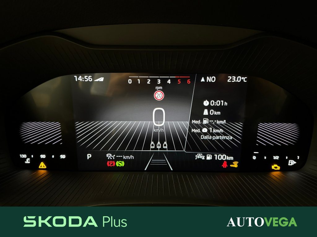 SKODA Karoq 2.0 tdi style 4x4 150cv dsg - 14