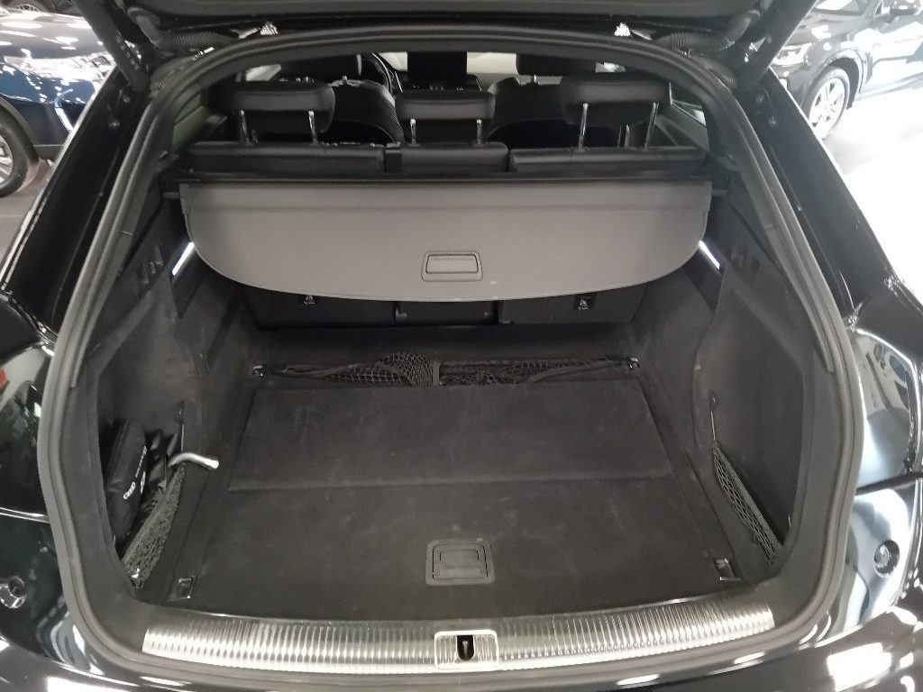 Clicca per ingrandire Q5 - SPB 40 TDI Mhevquattro S tronic S line BLACK PACK