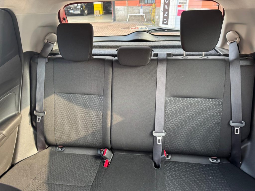 SUZUKI Swift 1.2 Hybrid CVT Top - 19
