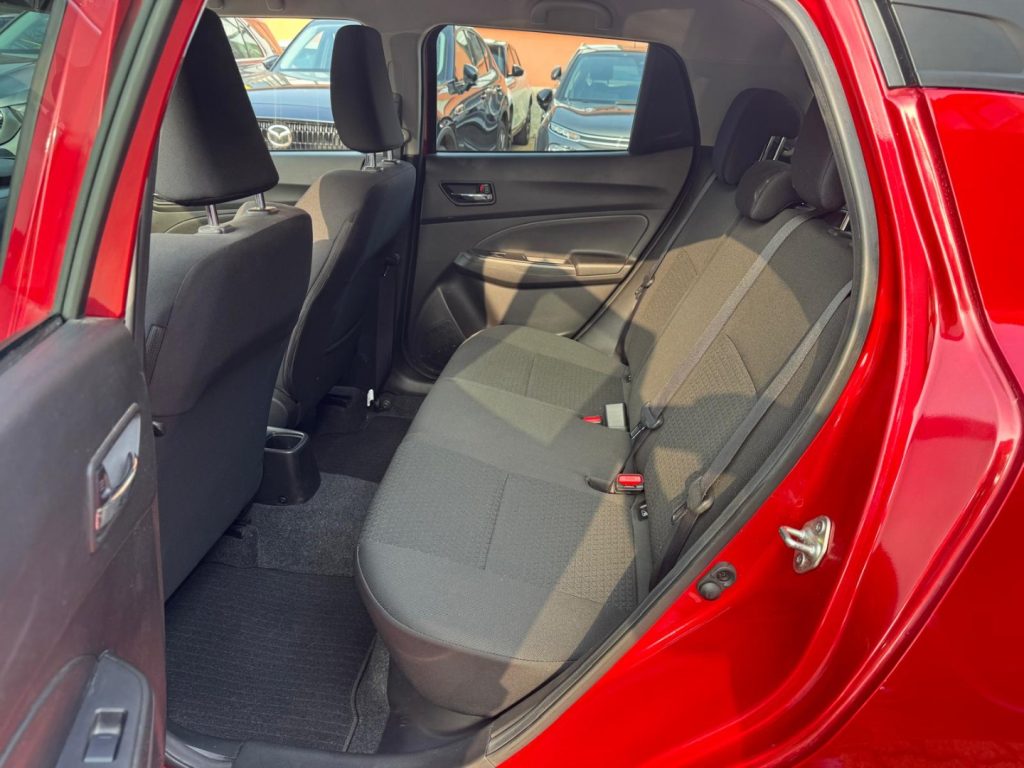 SUZUKI Swift 1.2 Hybrid CVT Top - 20